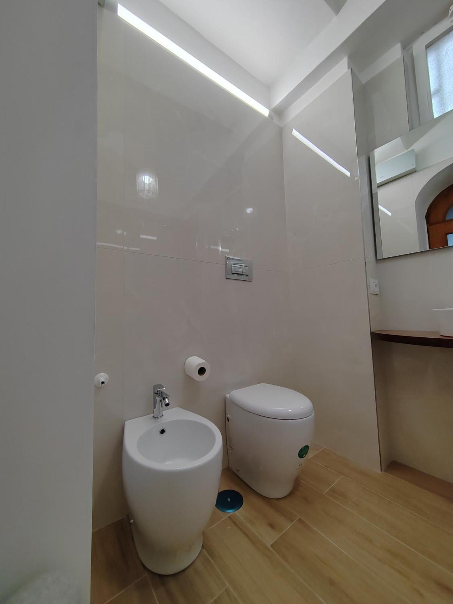Reggiahome Apartment Caserta Eksteriør billede