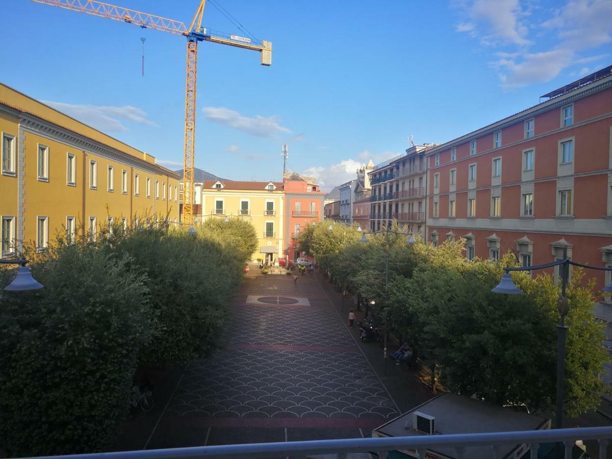 Reggiahome Apartment Caserta Eksteriør billede